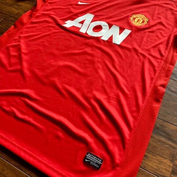 Nike mens Manchester United Soccer jersey / kit - Picture 3 of 3